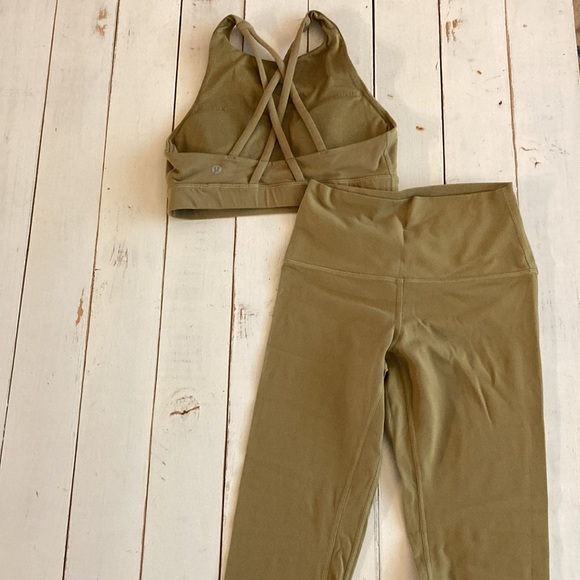 Lululemon Set | Aligns and High-Neck Energy Bra, Size 4 - Picture 2 of 8